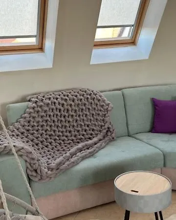 Panteli House Apartman Aheloj