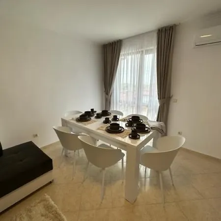 Apartment Panteli House Aheloy