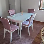 Panteli House * 아헬로이