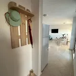 Panteli House 아파트