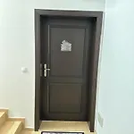 아파트 Panteli House 아헬로이