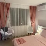 아파트 Panteli House 아헬로이