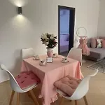 Panteli House 아파트 아헬로이