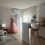 Panteli House 아파트 아헬로이