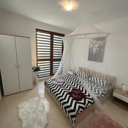 Panteli House *