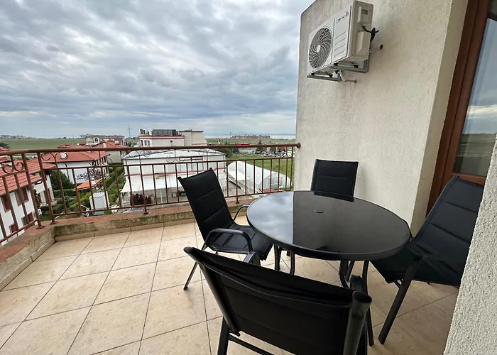 Panteli House * אהלוי