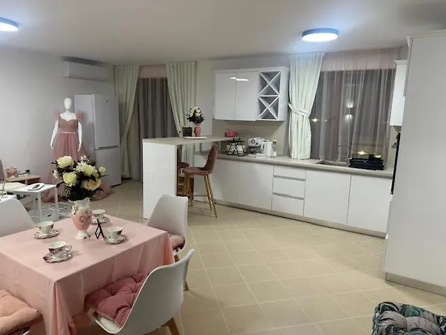 Panteli House דירה אהלוי